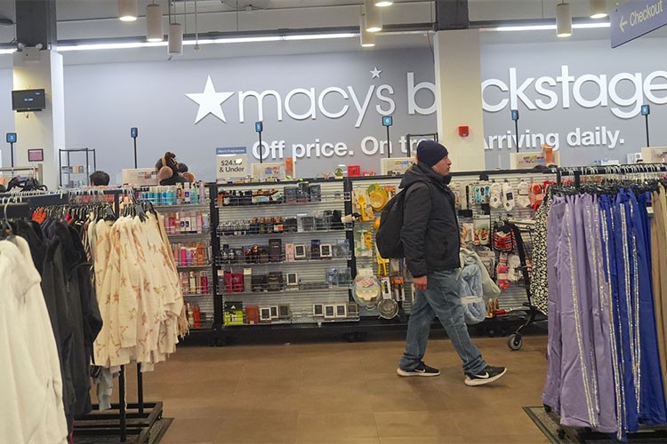 Marcy's 66 mağazayı kapatıyor