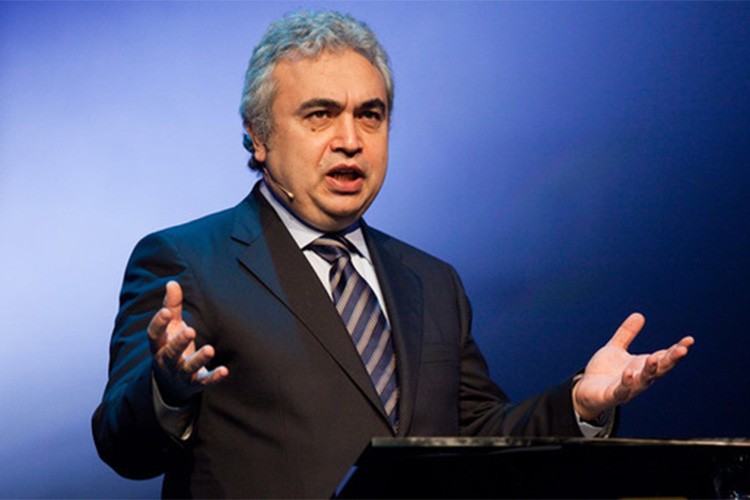 Avrupa'nın Rus LNG'sini Katar ile ikame edebilir