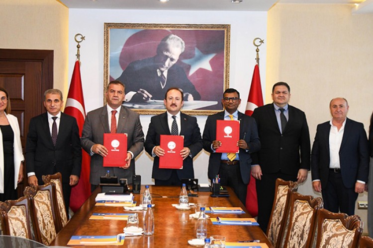 Sosyal Sorumluluk Projelerine Devam Ediyor