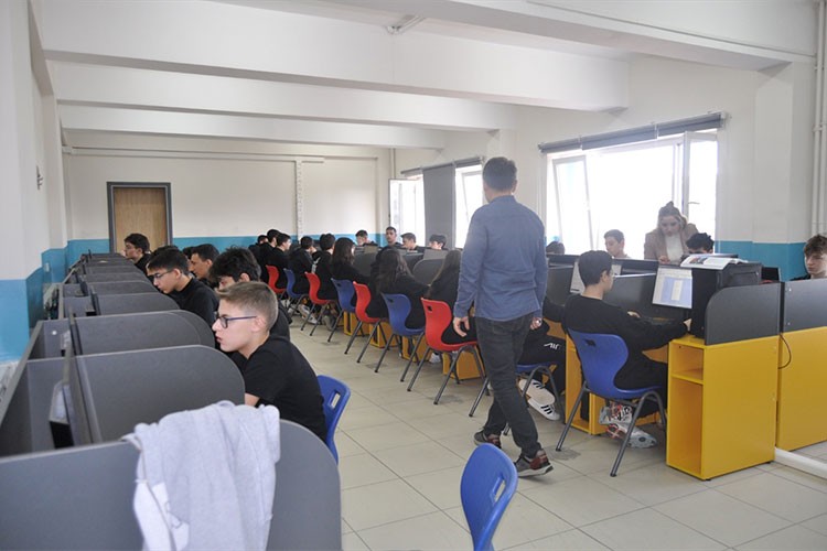 "Elektrikli Araçlar Eğitim Merkezi Projesi" bakanlıktan destek aldı