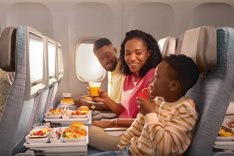 Emirates'ten ailelere özel uçuş tüyoları