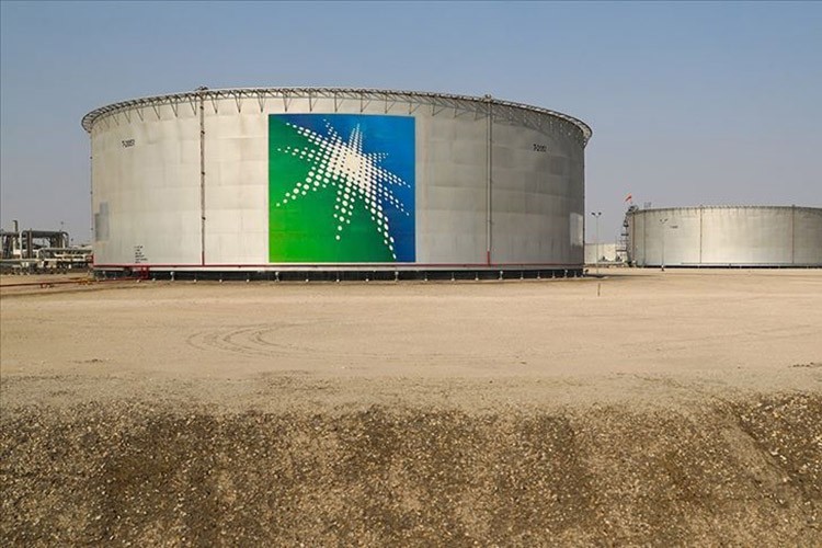 Aramco, petrole zam yaptı