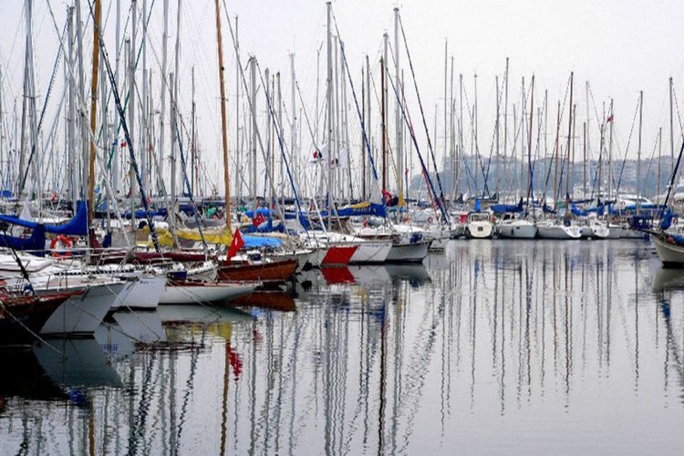 Kalamış Yat Limanı işletme hakkının devrine onay