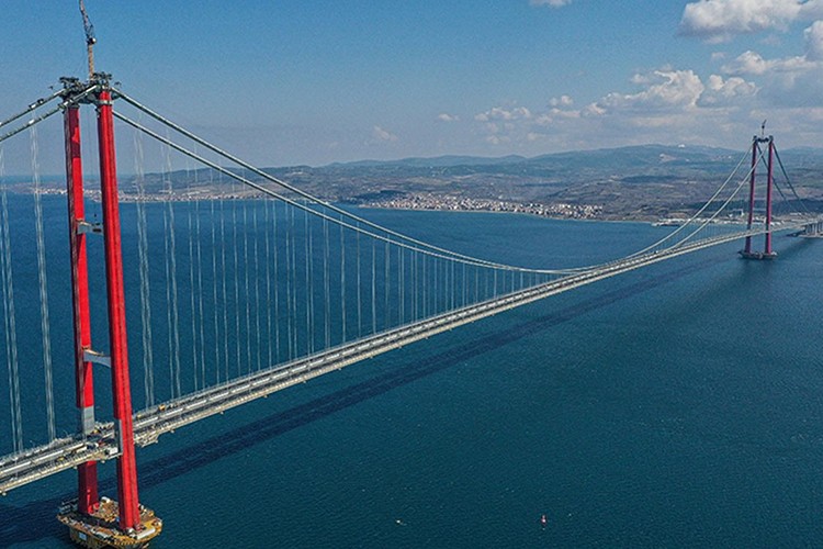 Otoyol ve köprüler satılacak haberi yalanlandı