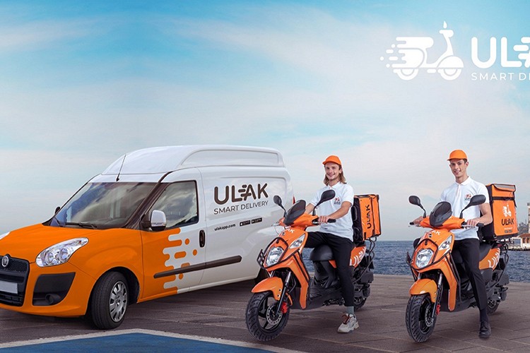 Pandemiyle kuryeye ihtiyaç & 75 arttı