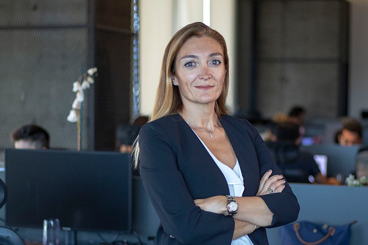 Global'de listeleniyor