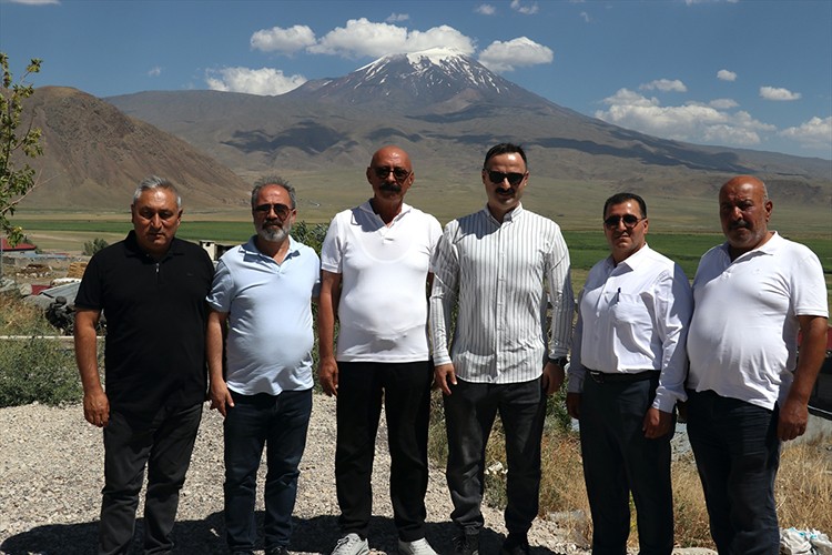 Ağrı Dağı'nda balon turizmi