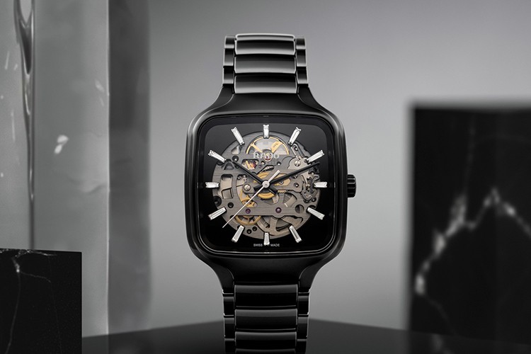 Rado True Square Skeleton tanıtıldı