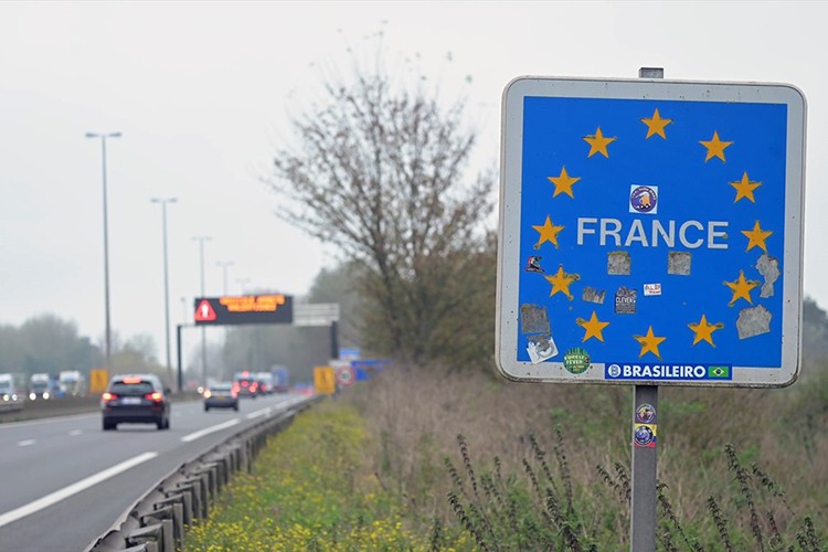 AB'nin vizesiz seyahat bölgesi Şengen 40 yaşında