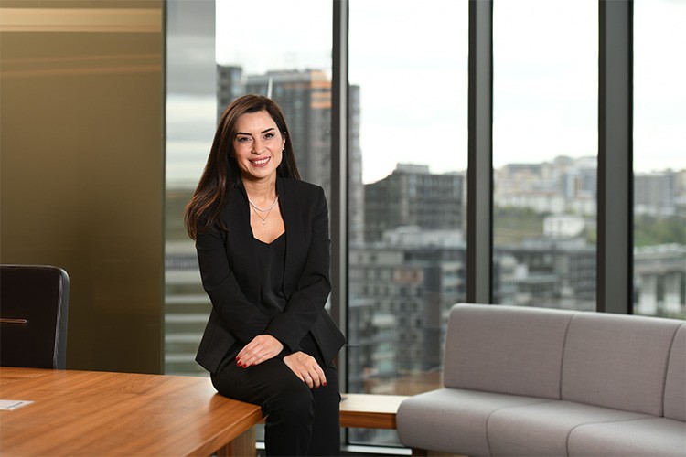 Alternatif Bank'ın üst yönetiminde stratejik yapılanma