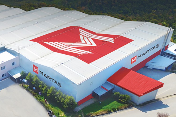 Her dört ağır vasıtadan birinin yedek parçası