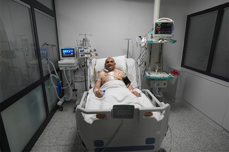 Bel ağrısı şikayeti, kalbindeki 4 damarın tıkalı olduğunu ortaya çıkardı