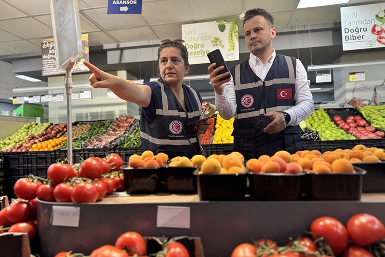 Antalya'da fiyat artışı denetimi yapıldı