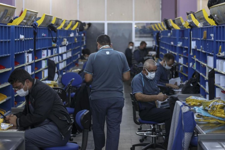 Posta sektörü e-ticaretle büyüyor