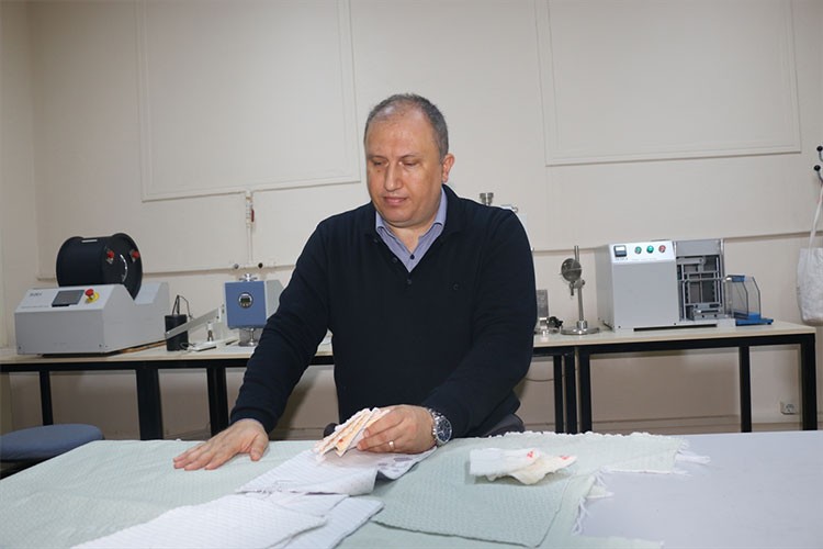 Borofen maddesiyle antibakteriyel ve antiviral kumaş üretildi