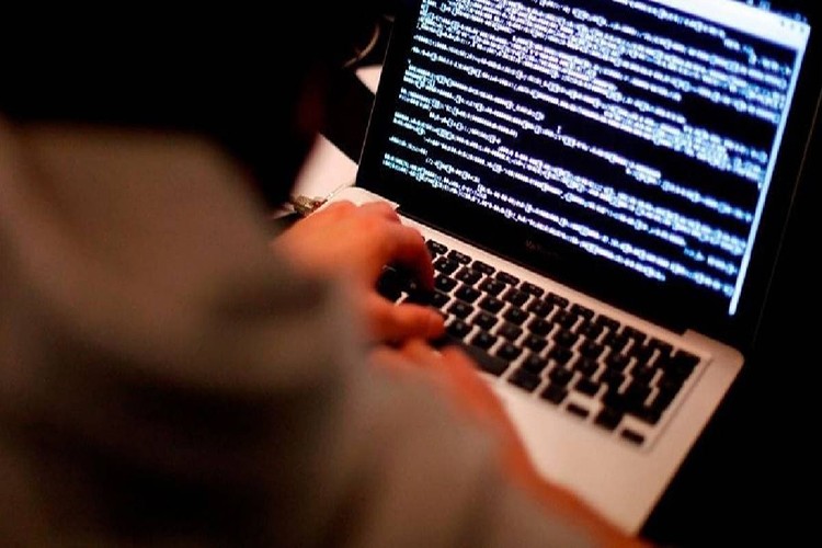 Yasadışı finans için uyarı