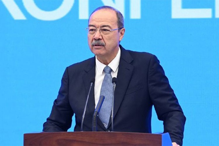 Özbekistan'da Abdulla Aripov yeniden başbakan oldu