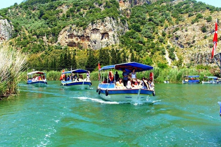 Dalyan'da turizmciler bayram hareketliliğinden memnun