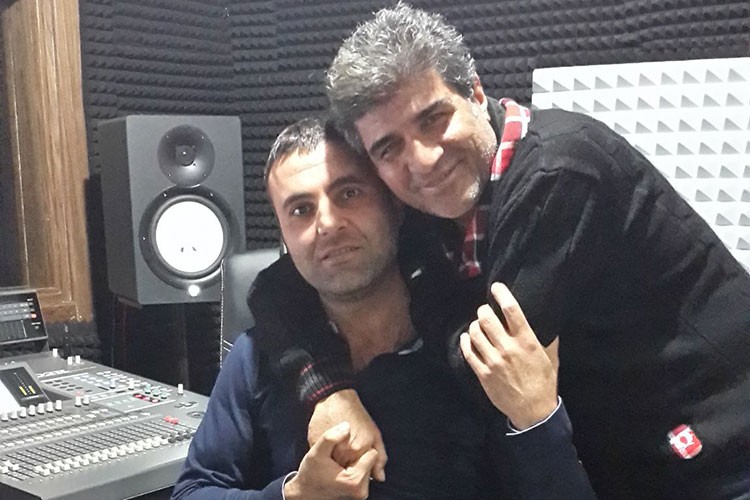 Hakan Bural 'dan hem şarkı hem şiir