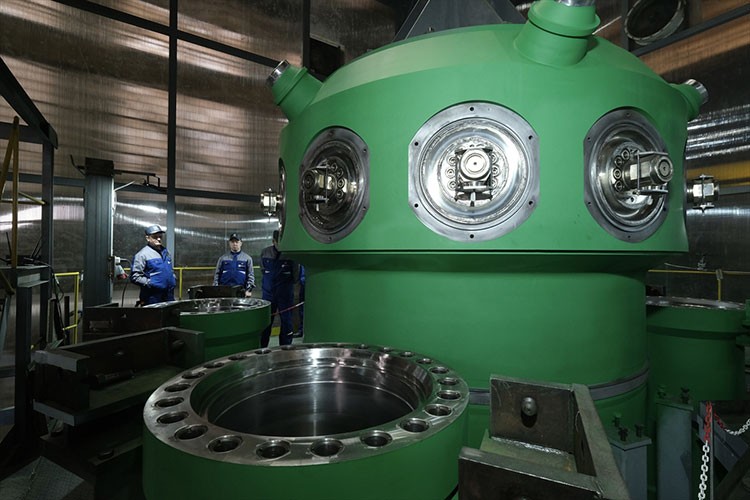 "Rossiya" nükleer buzkıranı için ilk RITM-400 reaktör ünitesi üretildi