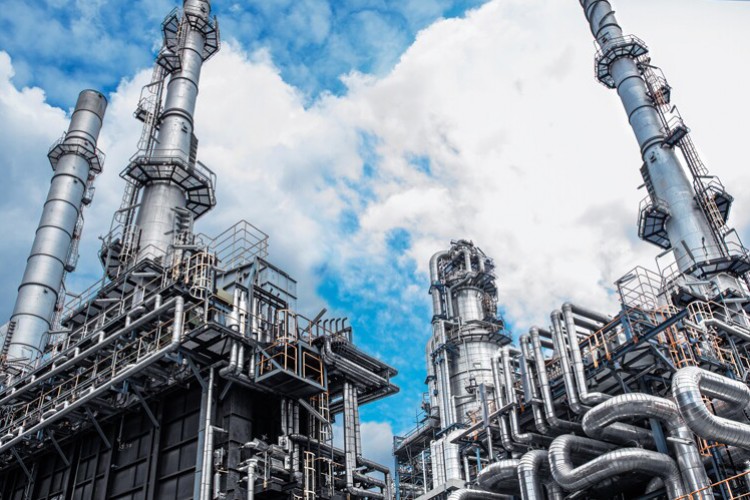 Özbekistan, 2023'te Rusya'dan 300 bin ton petrol alacak