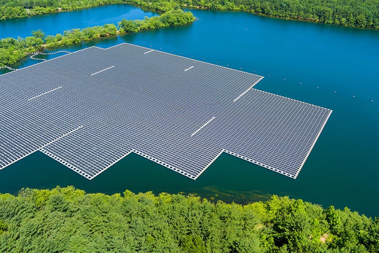 Barajlardaki su kaybının çözümü yüzer GES'ler