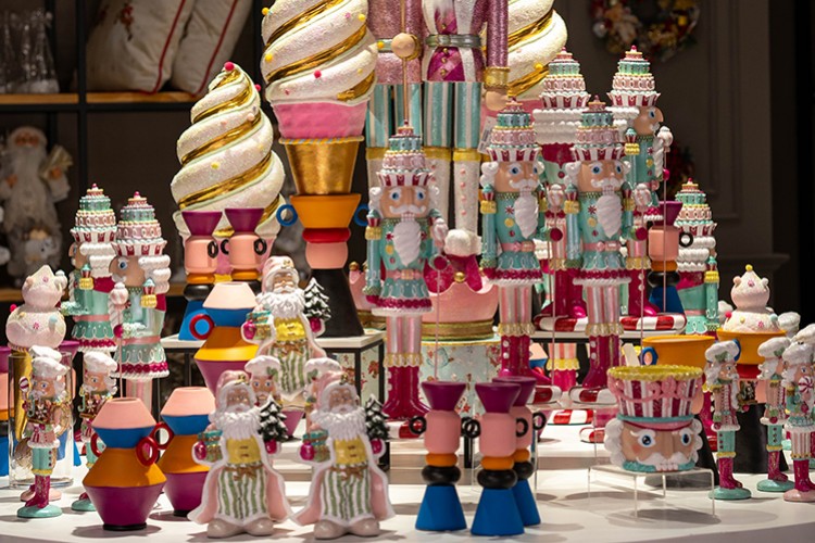 Masalsı ve umut dolu bir dünya