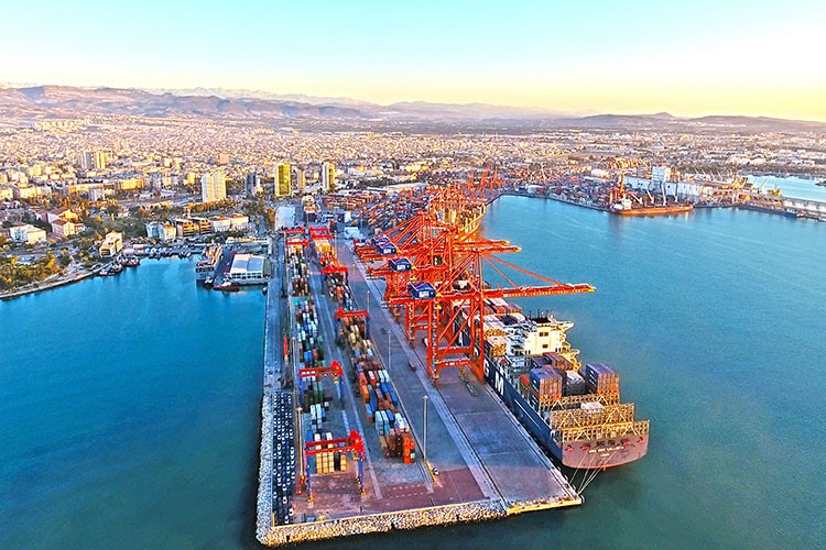 Mersin ve Adana'da yapılacak limanlar yeni ticaret ekseni oluşturacak