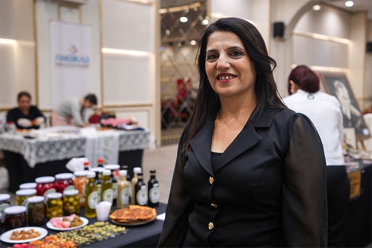 Deprem bölgesinde "Yeniden Başla Projesi" tamamlandı