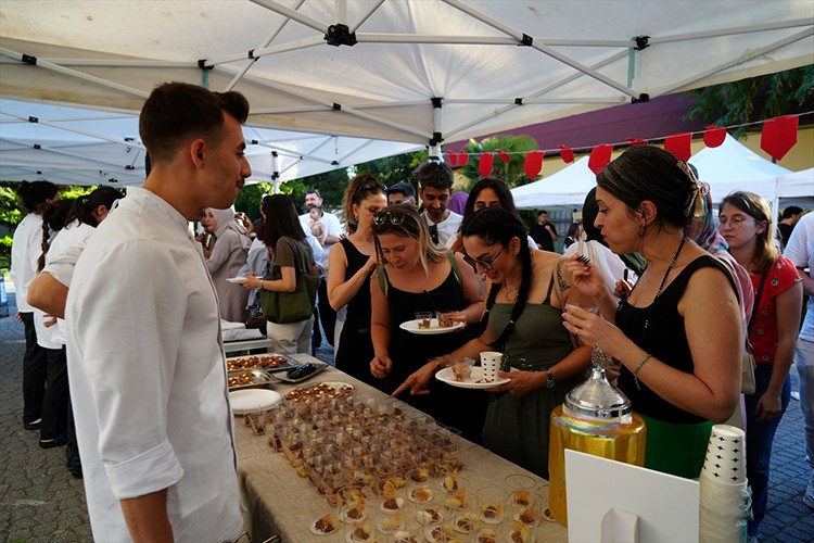 İstanbul Bilgi Üniversitesi öğrencileri tadım etkinliği düzenledi