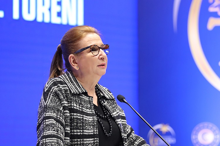 "Ab üyeliği stratejik hedefimiz"