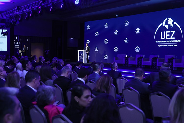 Ekonominin geleceği Uluslararası Ekonomi Zirvesi'nde şekilleniyor