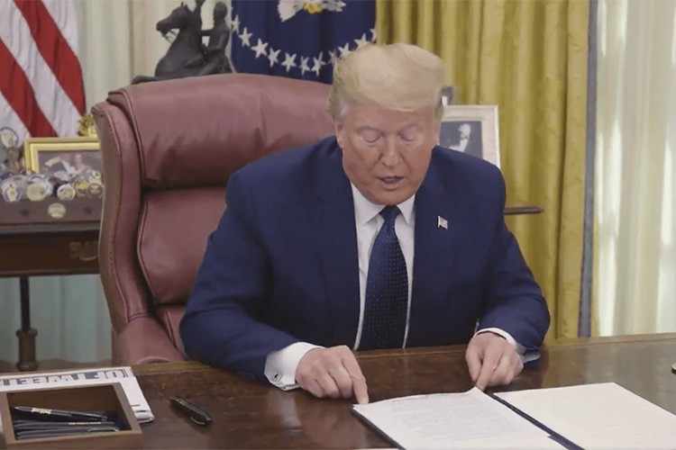 Savunma bütçesini veto etti