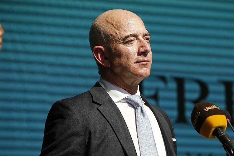 Bezos kendi rekorunu kırdı