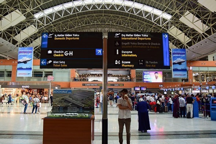 Havalimanlarında 39 milyon yolcu ağırlandı