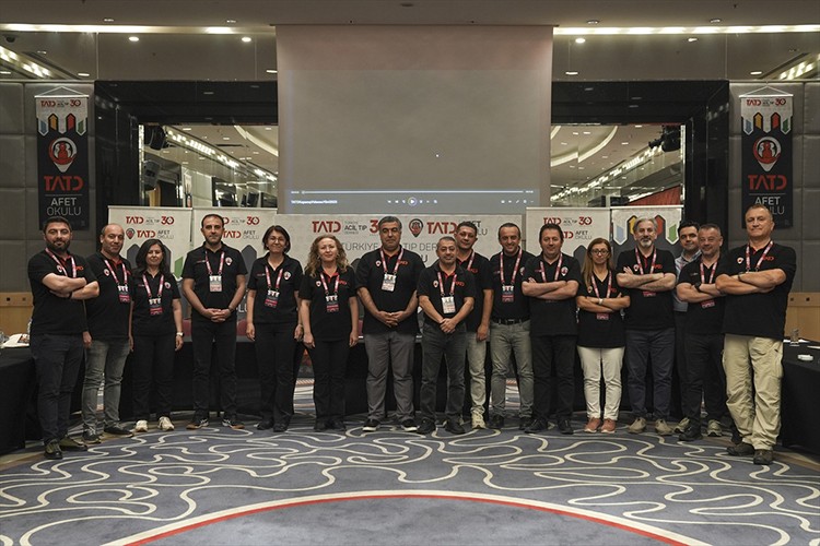 "Afet Okulu" eğitimlerinin birinci etabı tamamlandı