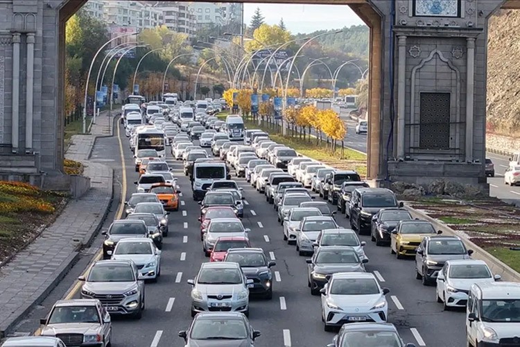 Trafiğe mayısta 159 bin 623 aracın kaydı yapıldı
