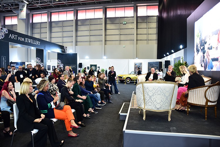 Sanat ve mücevher biraraya geldi