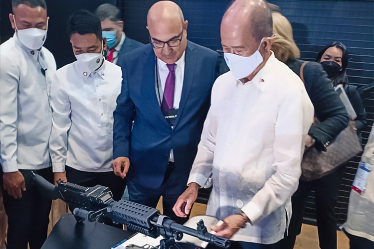 Manila'da düzenlenen savunma fuarı ADAS'ta Türkiye Farkı