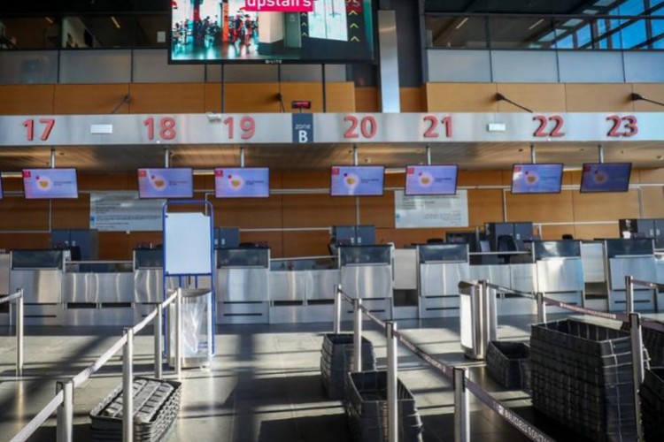 Belçika'nın Charleroi Havalimanı'nda bütün uçuşlar iptal edildi