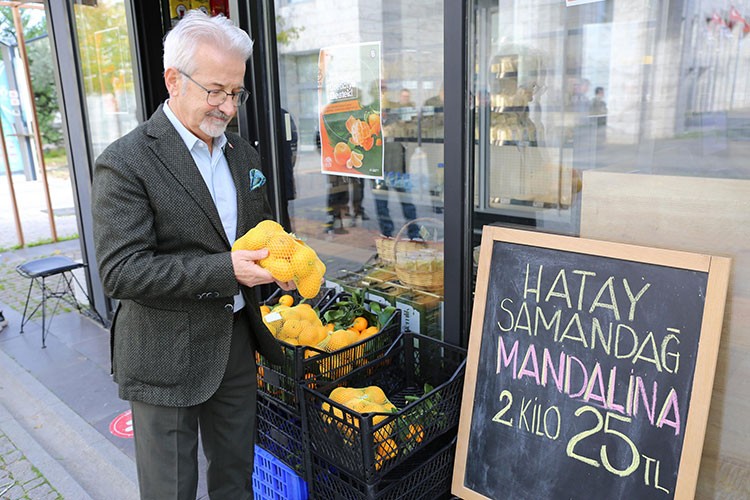 Hataylı mandalina üreticisine Nilüfer desteği