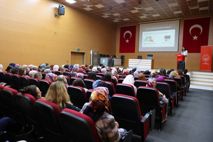 Uludağ Elektrik Enerji Danışmanım Projesi ile tüketicilere tasarruf bilinci aşılıyor
