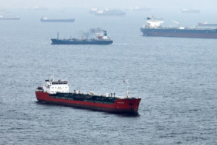 Tankerlerin seyahat süresi 5 kat uzadı