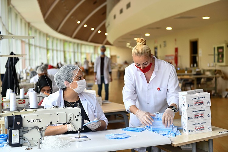 İstihdam büyürken 'işsizlik' artışa geçti