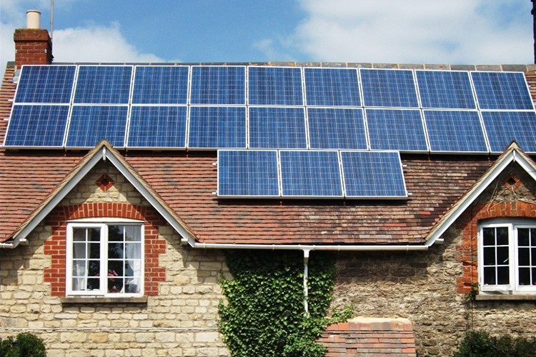 İngiltere'de hane halkının enerji talebi geriledi