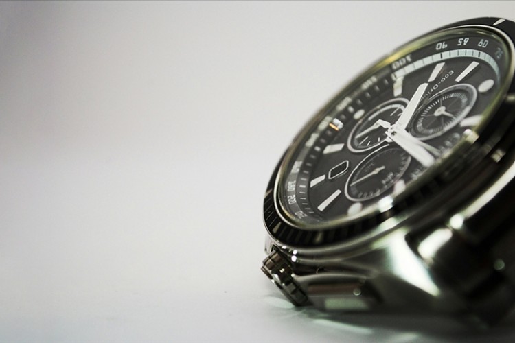 Londra sokaklarında hırsızlar 4 milyon sterlinlik lüks saat çaldı