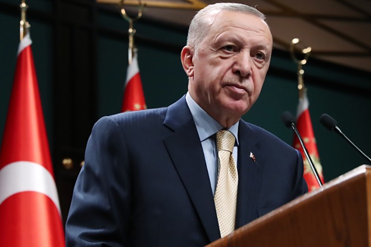 "Asgari ücret yeniden değerlendirilecek"