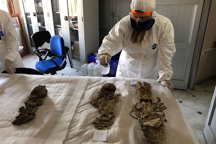 Aksaray Müzesi'ndeki mumyalar iklimlendirme yöntemiyle korunuyor