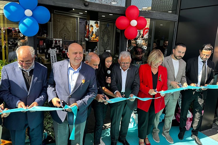 Arçelik Kayseri'de yeni nesil 3 mağaza açtı