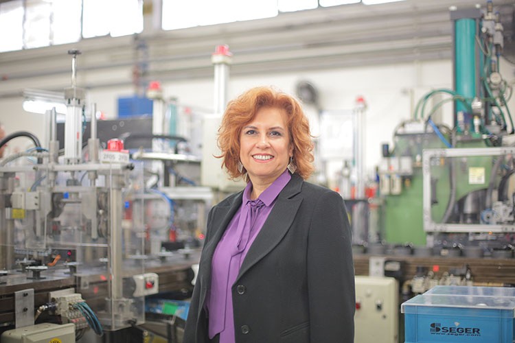 Tesla'nın Kornaları Seger'den